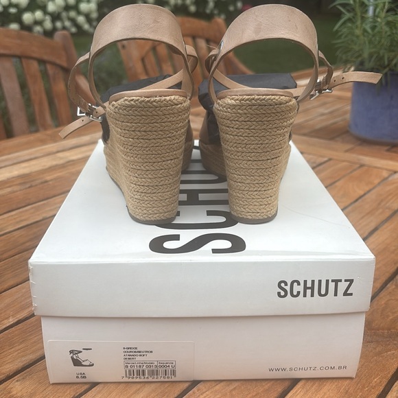 Schutz Atanado soft desert wedges, size 8.5 B - Picture 5 of 10